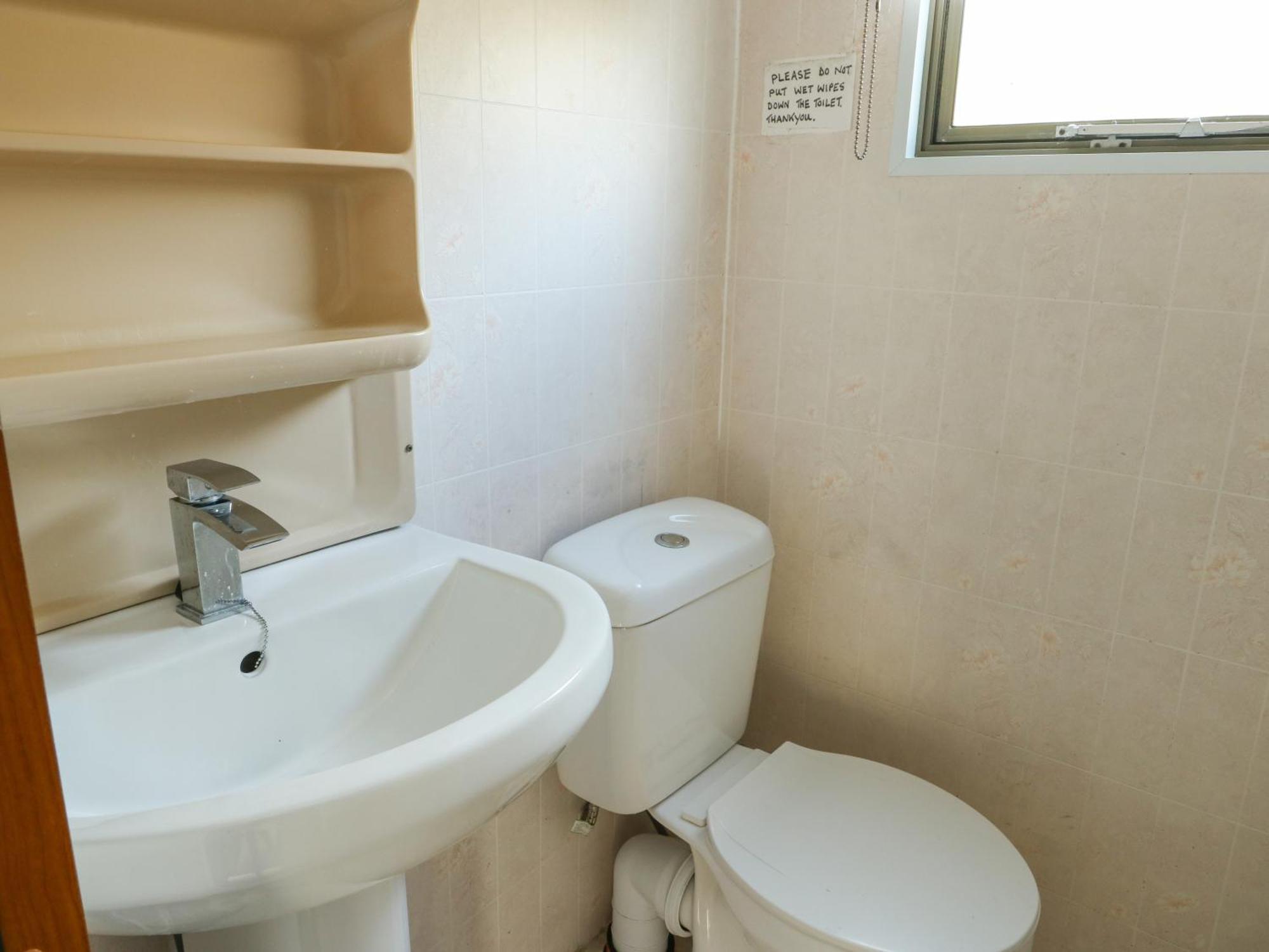 Fron Dderw Caravan Holyhead Exterior foto